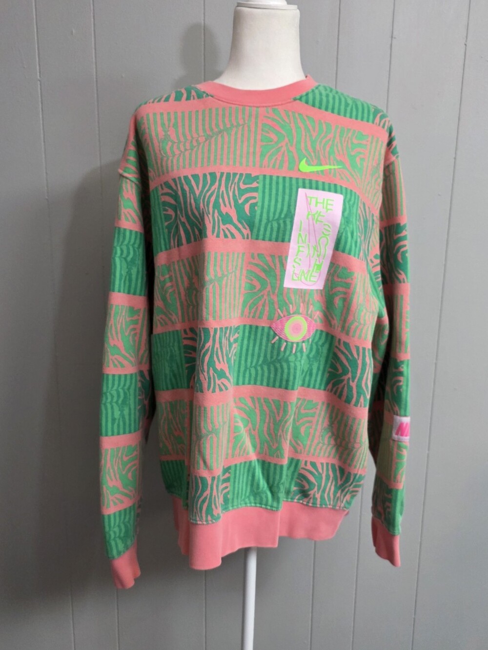Nike Sportswear Club Fleece Trippy Safari Swearshirt Size XL